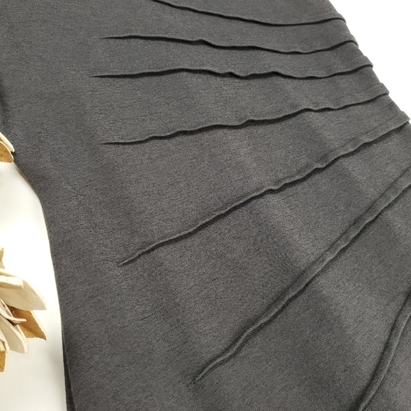 SAKS Fifth Avenue Grey Side Rouged Dress Sz 2 - Picture 3 of 10